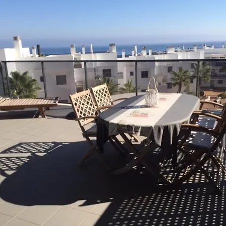 Luxury Front Arenales del Sol